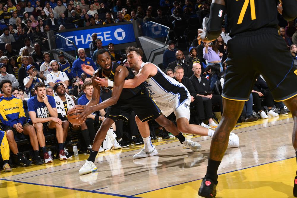 一名年轻球 一名年轻球