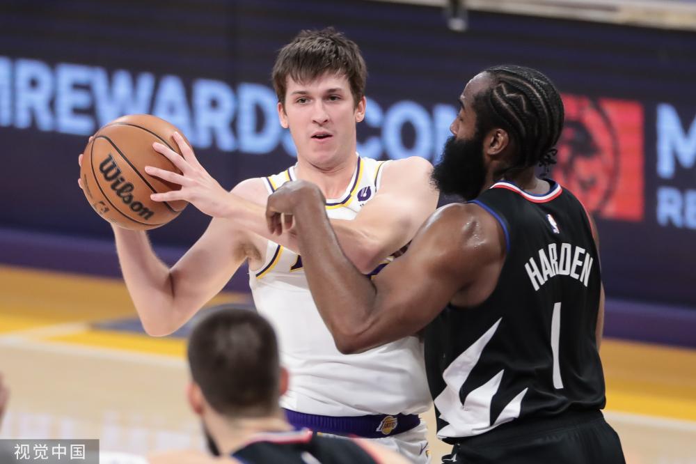 裁判的冲突 裁判的冲突